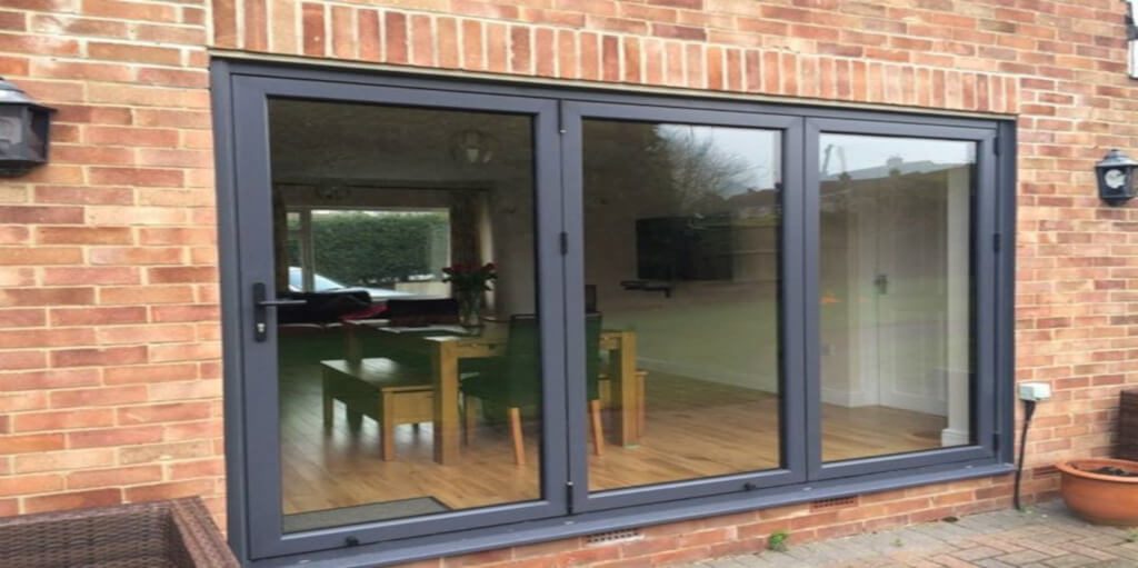 Kestrel aluminium bifold door features